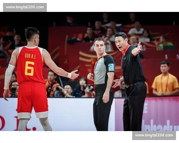 裁判水平非关键？FIBA 裁判的真正优势在于这一点