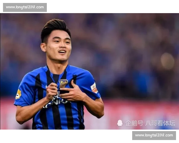 颜骏凌 3 球溃败抿嘴离场！海港争冠遇阻，中超三强差 2 分